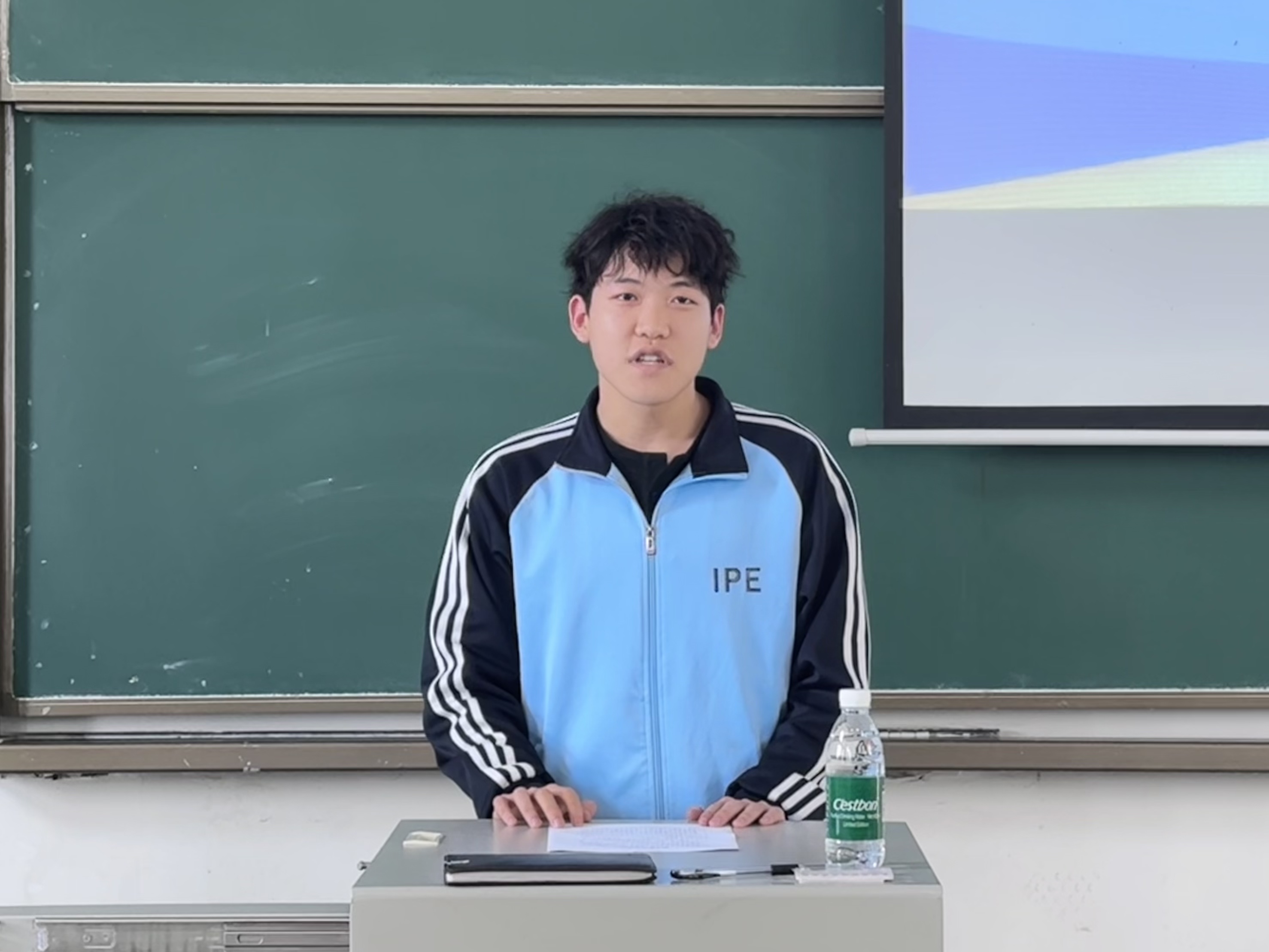 VKNB_1775635119340028981.jpg VKNB_1775635119340028981.jpg